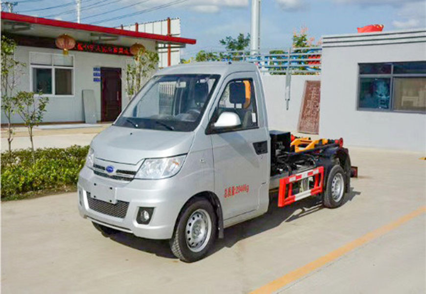 開(kāi)瑞3方拉臂式垃圾車 國(guó)六