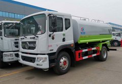 下雨后，灑水車上路作業，是否多此一舉？